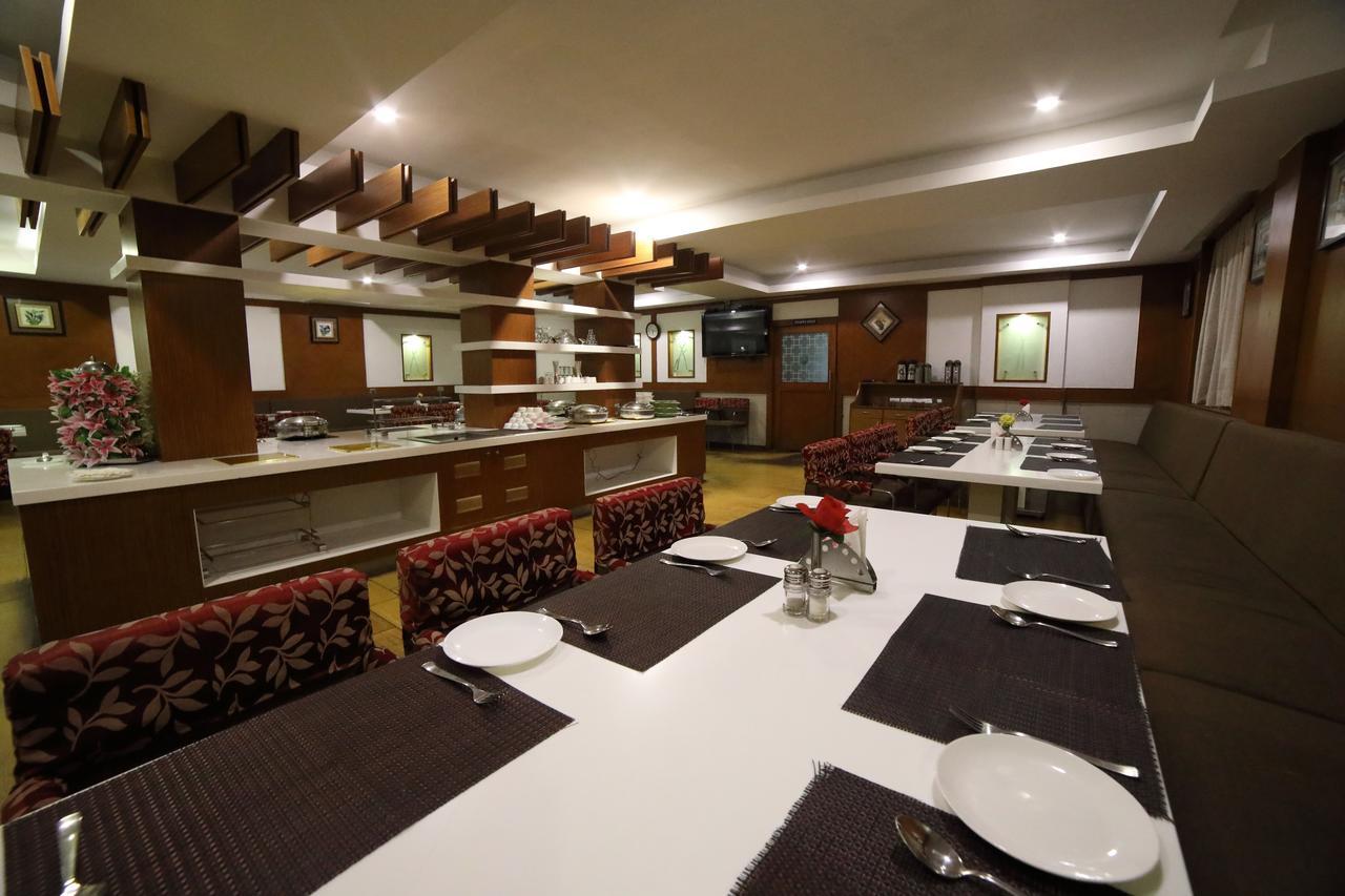 Maple Tree Hotel Chennai Exterior photo