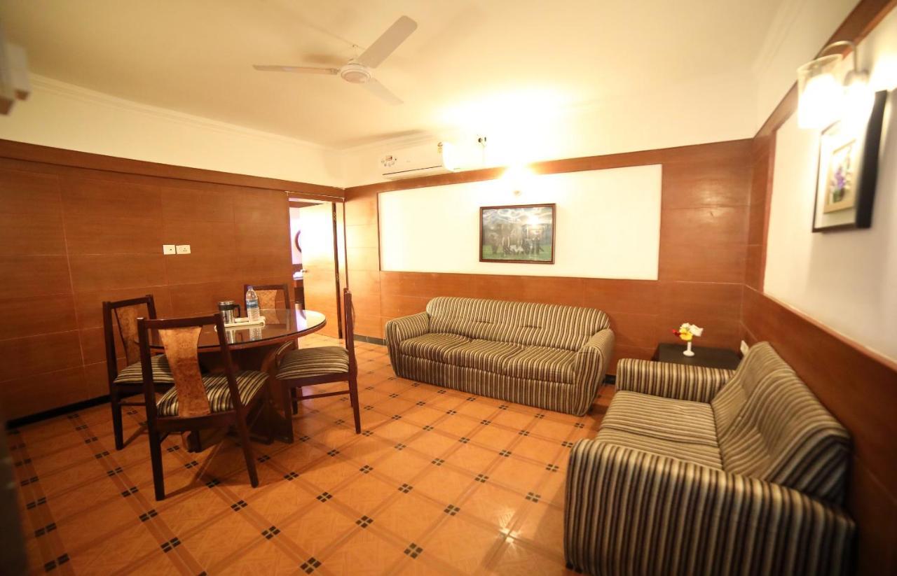 Maple Tree Hotel Chennai Exterior photo