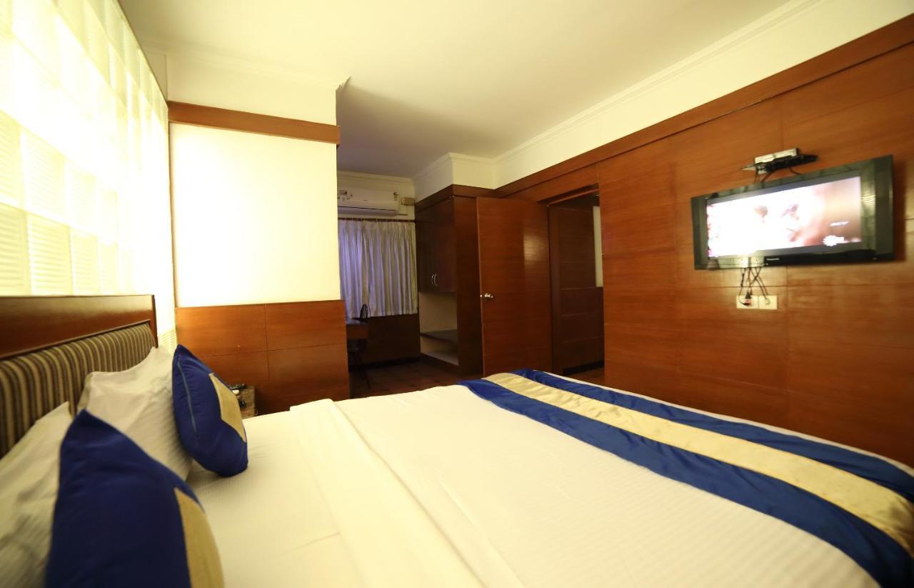 Maple Tree Hotel Chennai Exterior photo