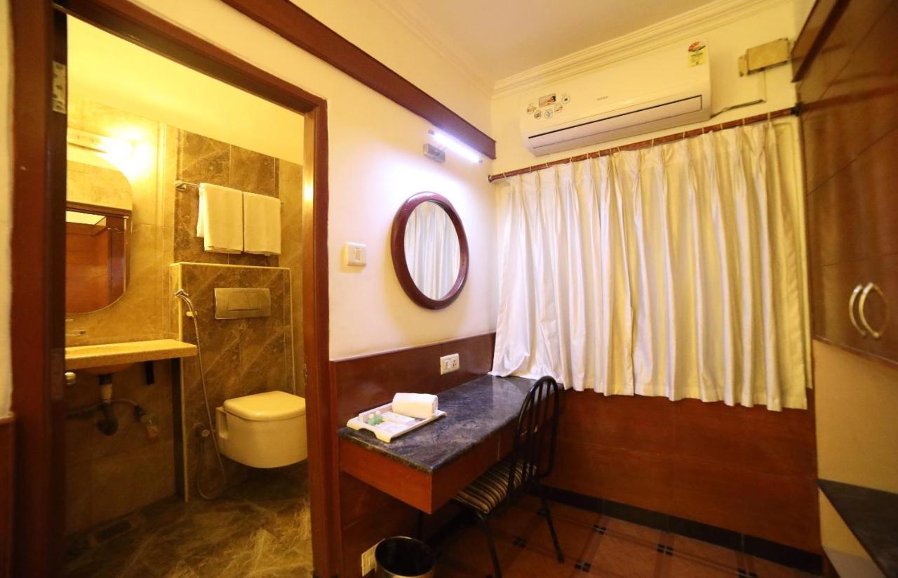 Maple Tree Hotel Chennai Exterior photo